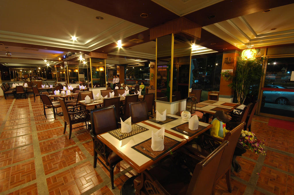 Lopburi Inn Hotel Εξωτερικό φωτογραφία